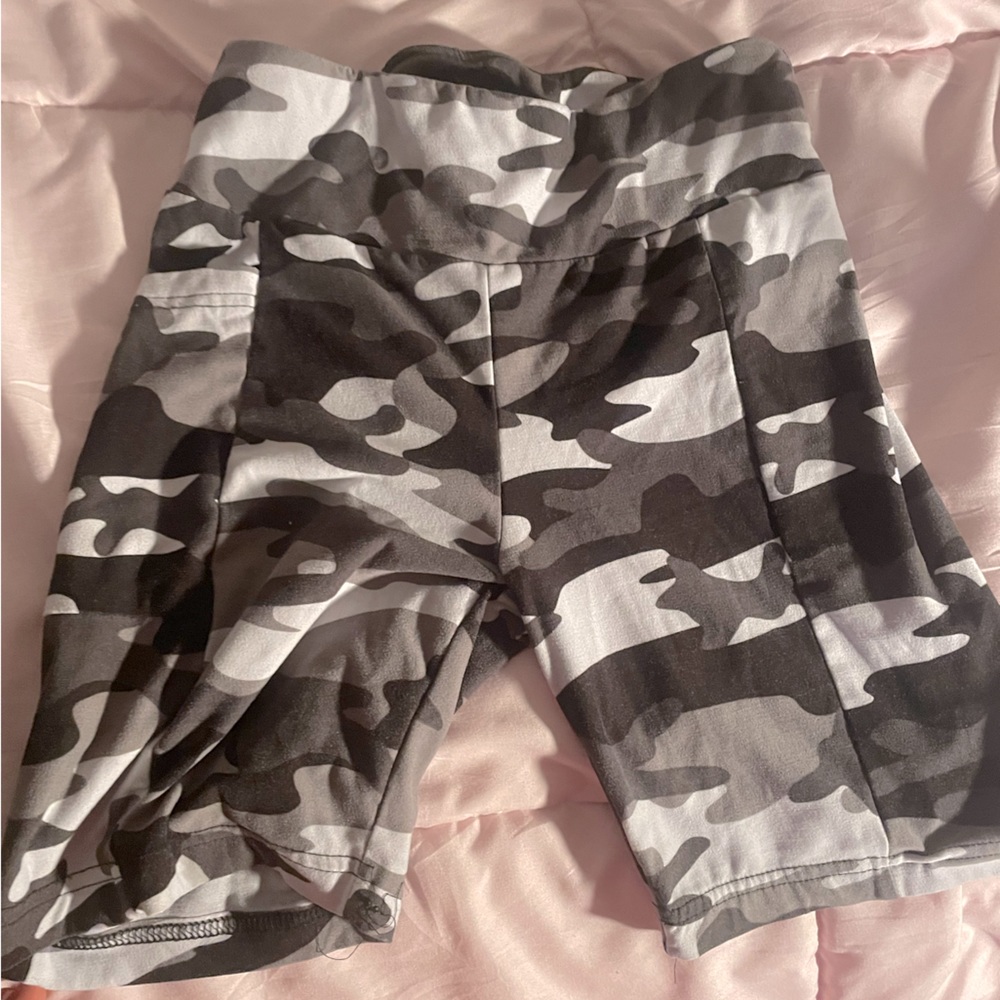 Camouflage, biker shorts
